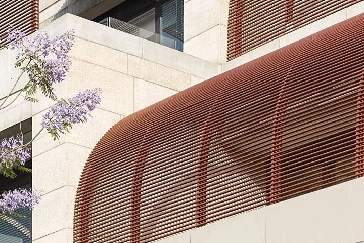 摩西·萨夫迪 × 李玮珉 执笔鹅岭峯， 成就内外皆修的豪宅臻品