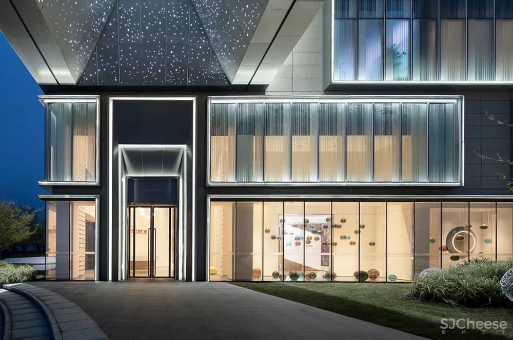 设计：奔赴星城之约，为乘风破浪而来！