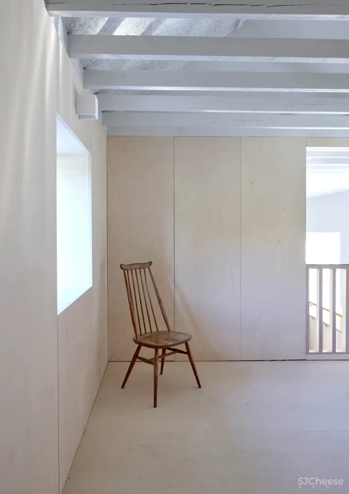 McLaren Excell-极简并不是一味地返璞归真!!