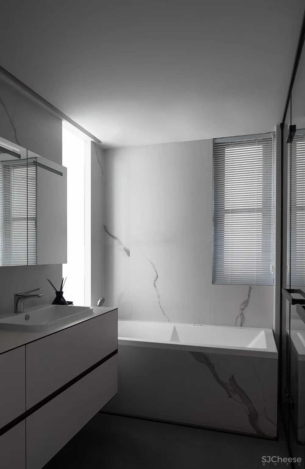 150㎡七口之家,这样的简约、刚刚好!