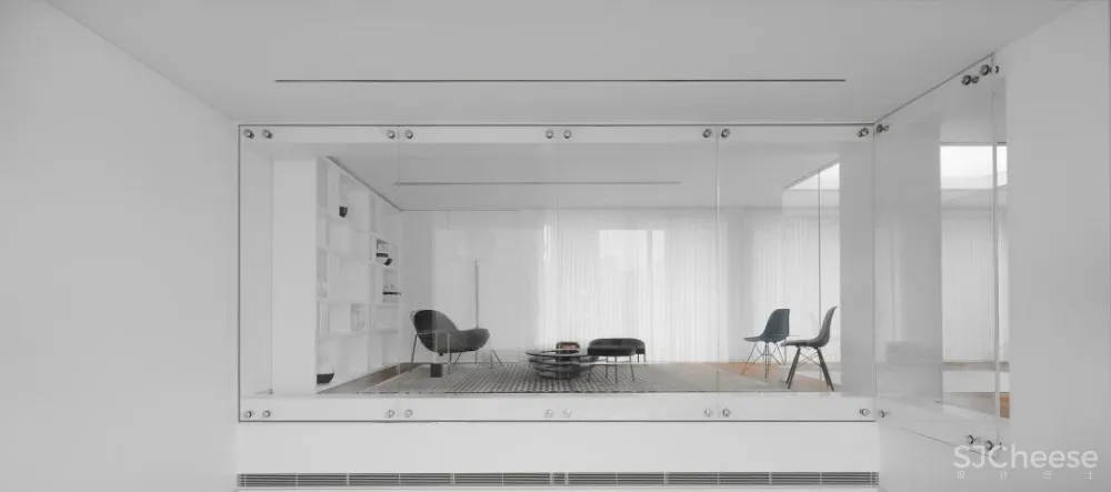 这位明星家!320㎡顶层复式,拆出大平层,超飒超有品!