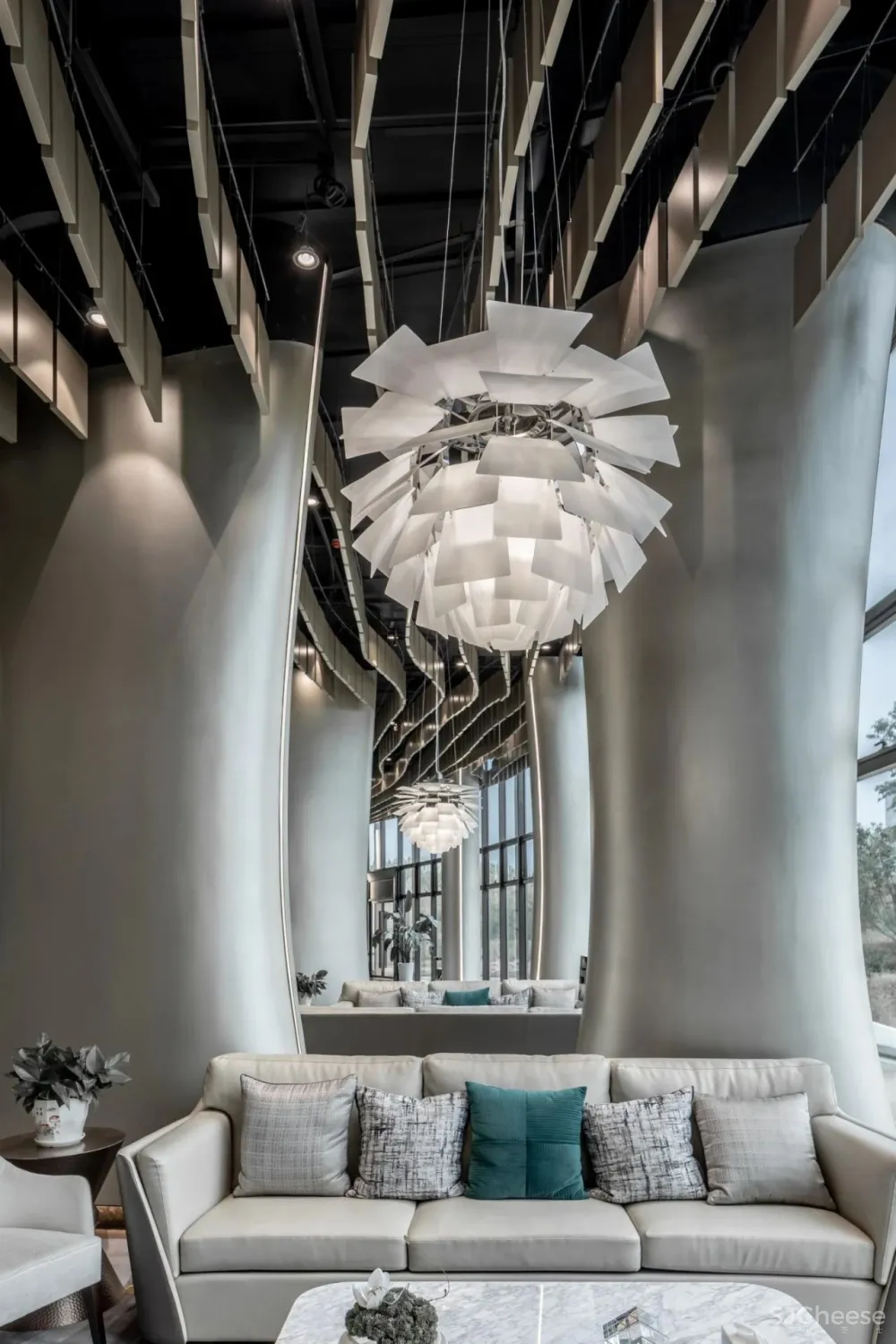 灵动、优雅,解密700㎡至美简奢之境!