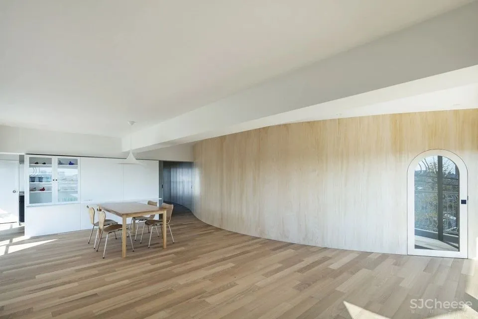 光滑墙壁屋 suzuki architects