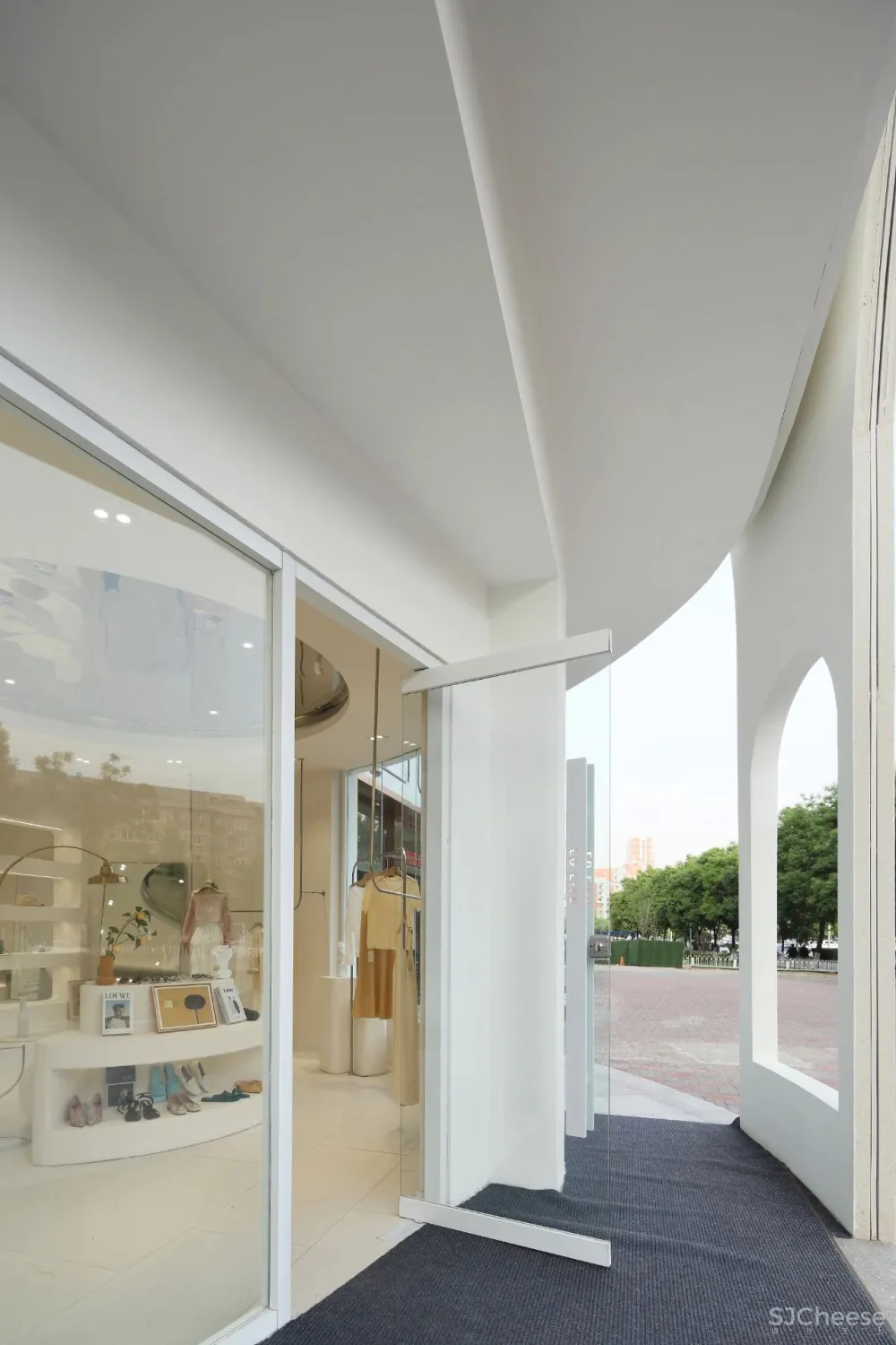 300㎡暖白调空间,简约治愈,尽显温柔!