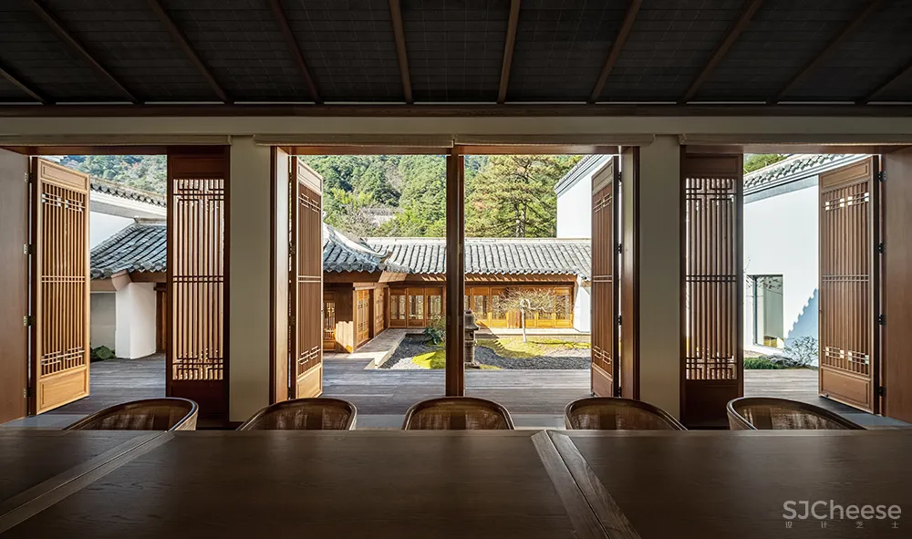 在這裏不必尋找寧靜,你就是寧靜 黃山·祥源雲谷