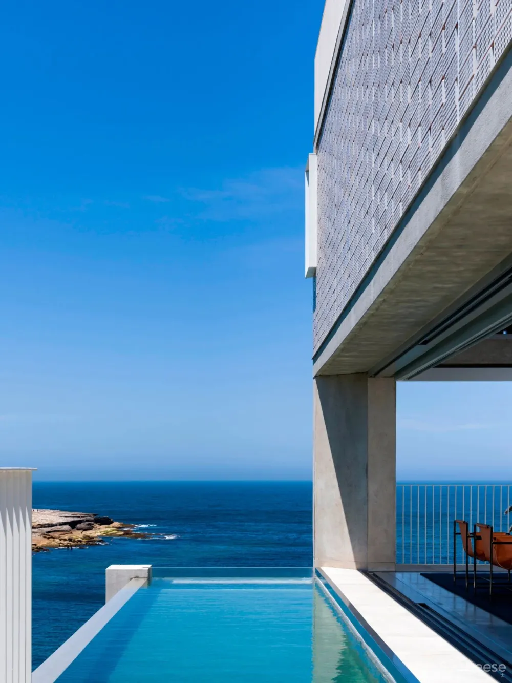 Renato DEttorre Architects丨超酷的海景别墅,深邃于空,容纳万境