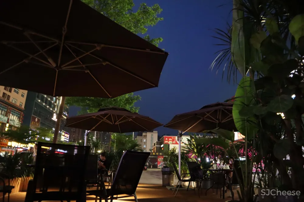 米节设计丨萃茶师南宁华城都市广场店