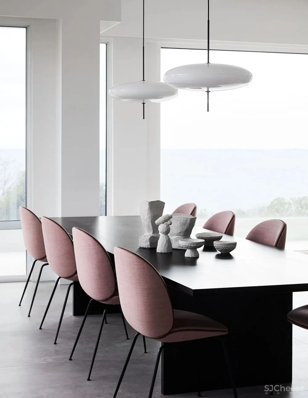 黑与白,温柔与质感的平衡