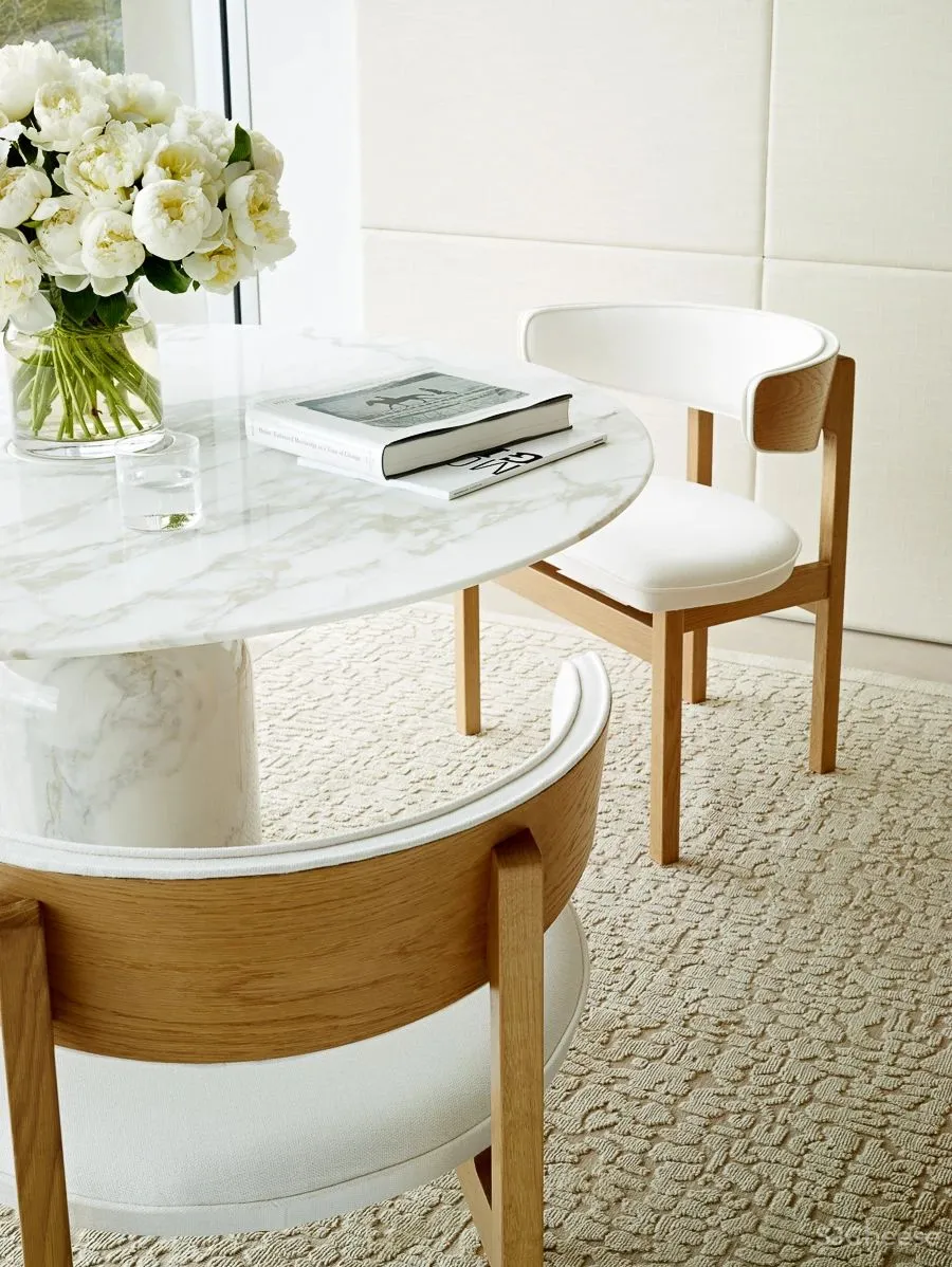 他曾与Kerry Hill 一起设计安缦伊沐,自然朴质的极致呈现