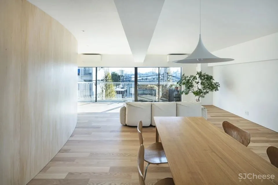 光滑墙壁屋 suzuki architects