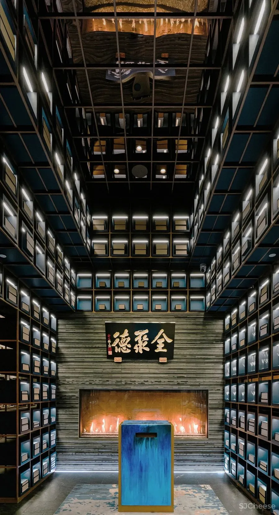 古鲁奇新作 全球首家5D餐厅,全聚德温哥华店