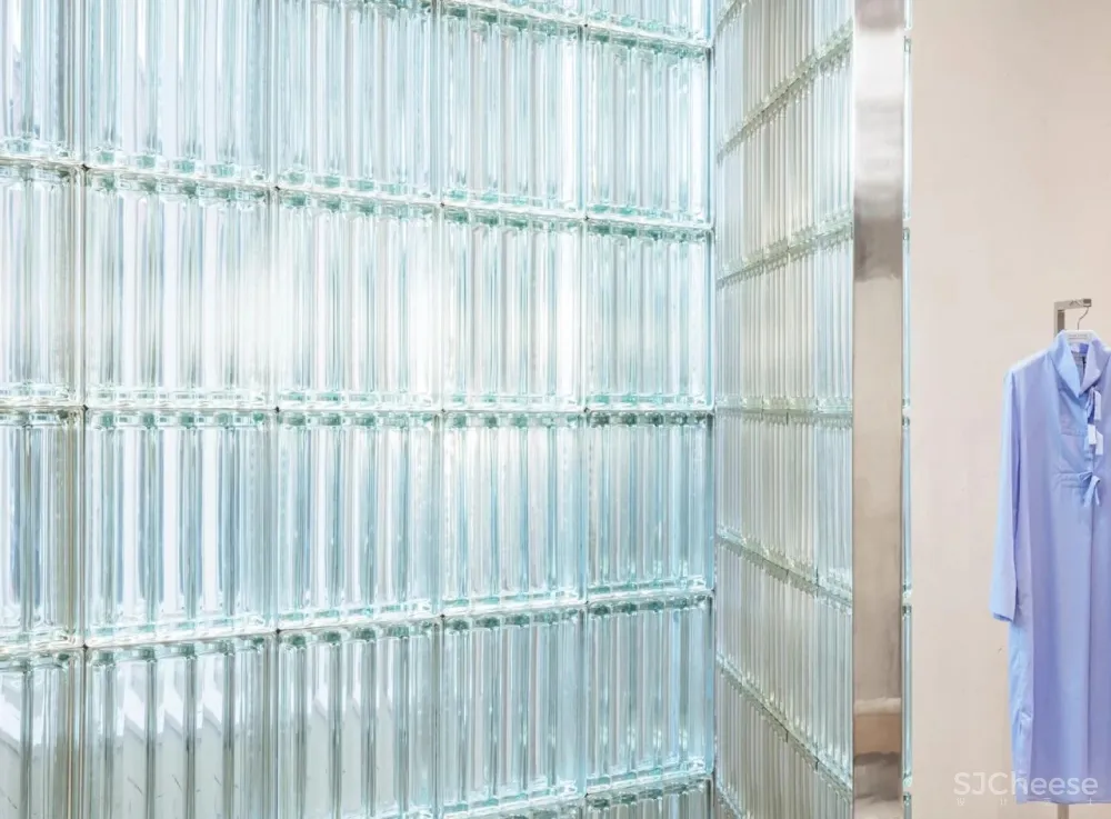 他与BIG联手操刀顶级米其林三星餐厅 NOMA 2.0,做最有气质的北欧设计!