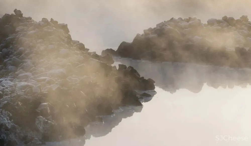 800年火山口的心灵治愈系酒店,全世界都来泡绝美蓝色温泉!