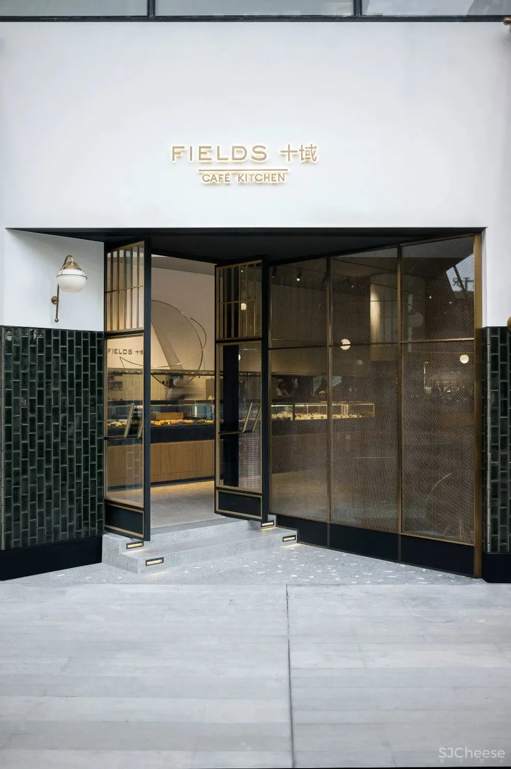 蜂鸟设计:续航14年,他们创作的餐饮空间“很超纲”