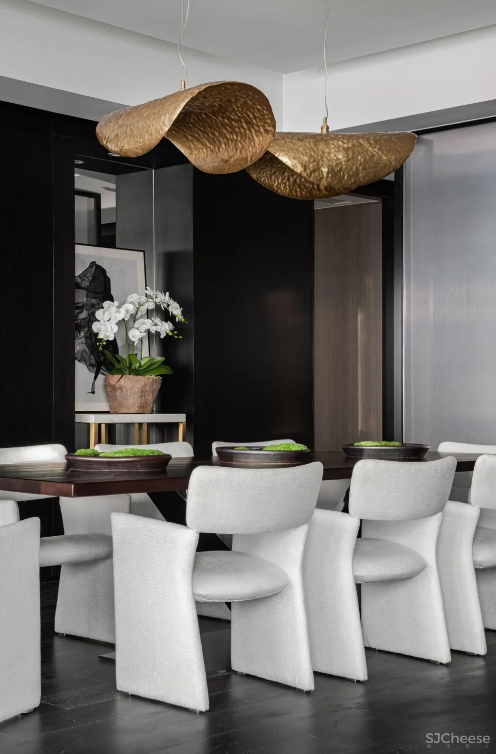 李益中丨超高层城市地标,高端公寓的先锋艺术