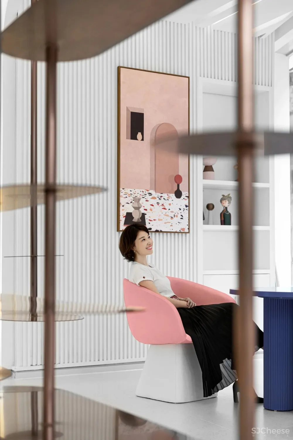 80㎡“鸟巢”概念店,网红门面的极简趣味!