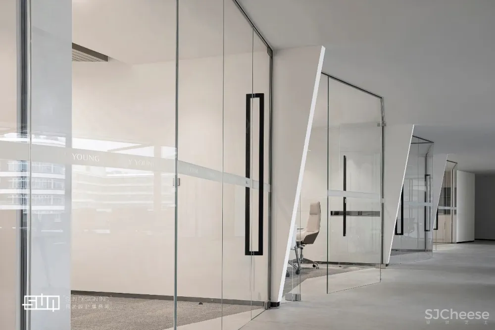 攸妍 x S.U.N丨新媒体模式下办公空间的更迭与探索