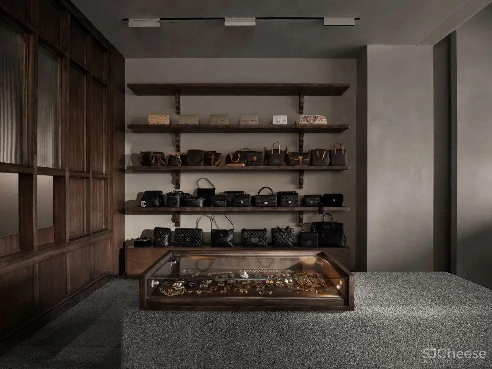 文超:128㎡灰木系空间,这样的复古才够味!