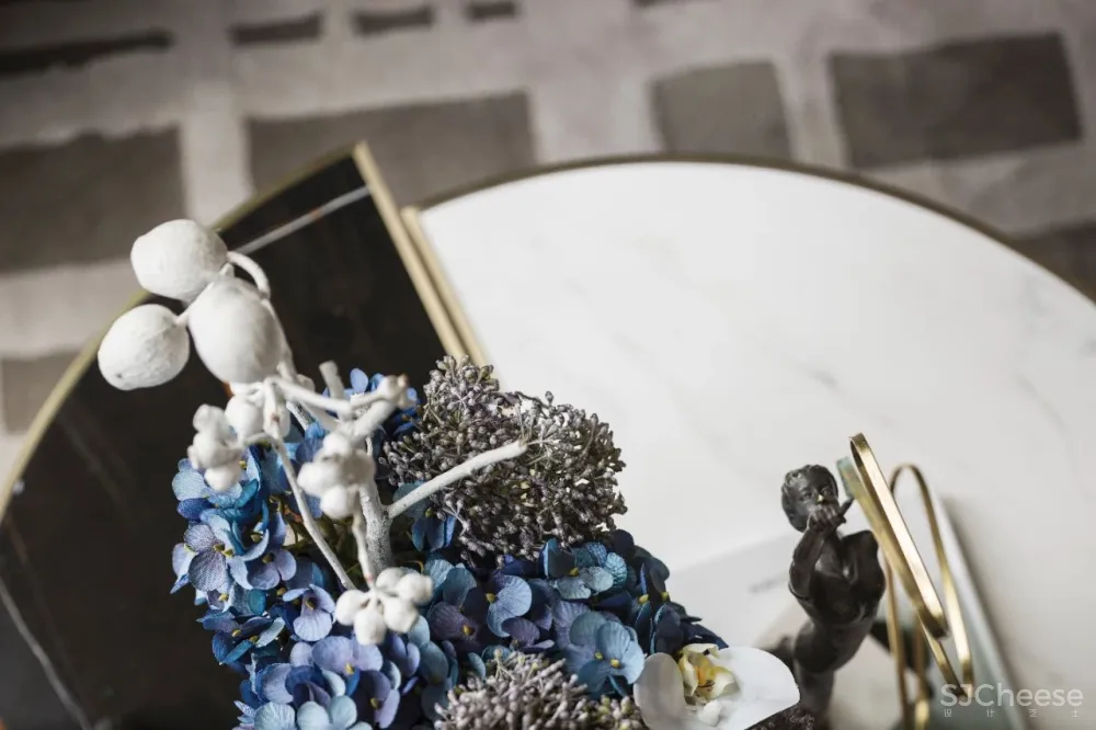 有序与无序之间的完美融合