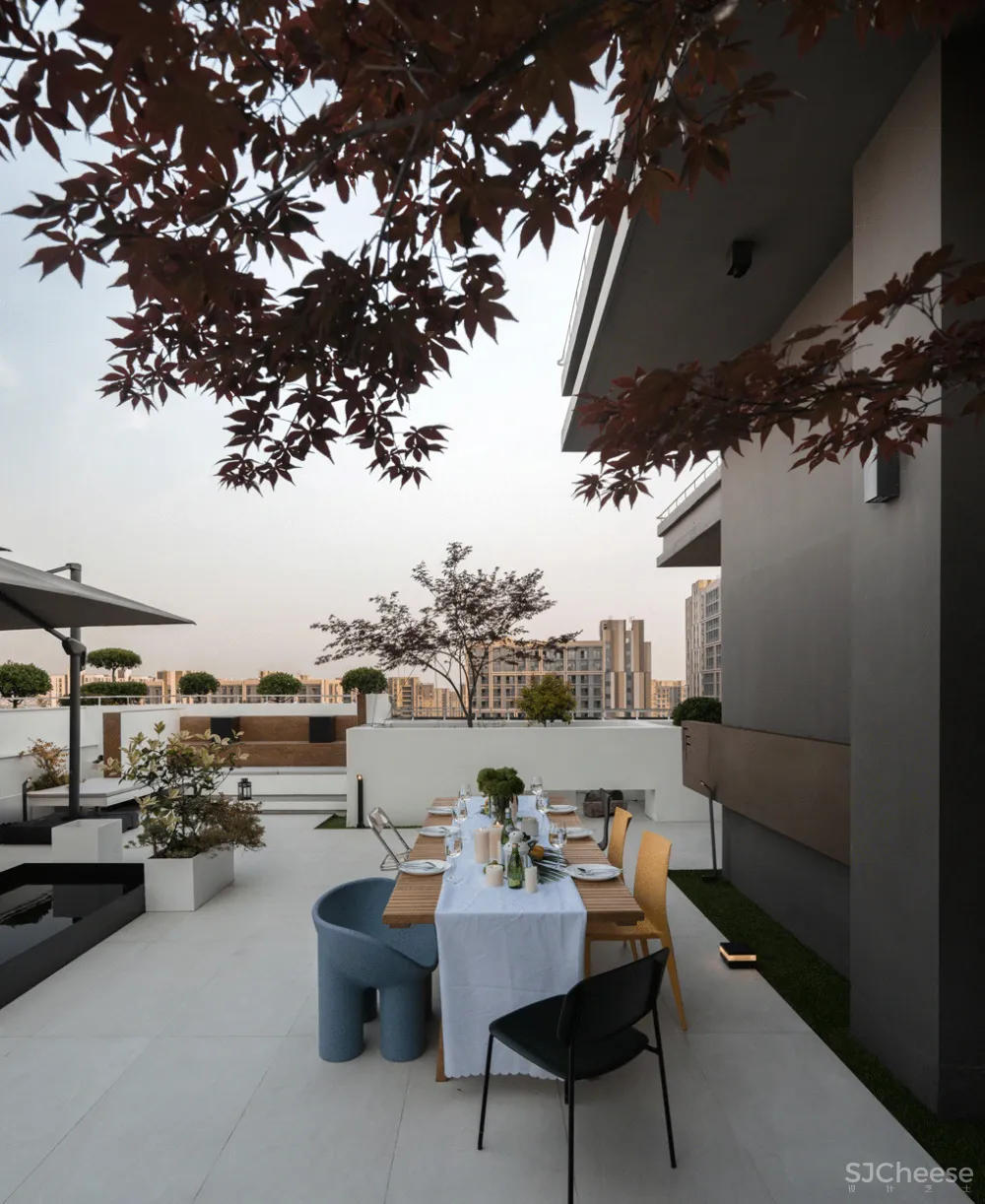 FF STUDIO:红墙之下,“度假式”办公空间