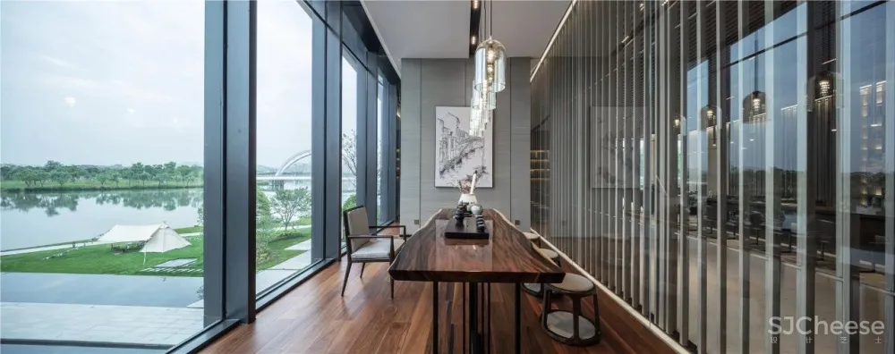 凌子达新作 疏影横斜间,延续空间的静雅