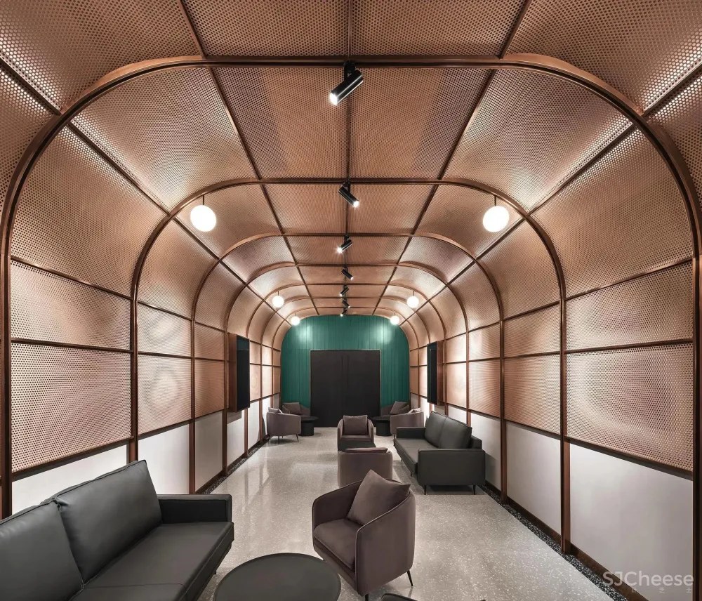 OFT × 香港iSQUARE英皇戏院：影院变身记