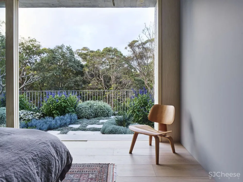 MADELEINE BLANCHFIELD ARCHITECTS