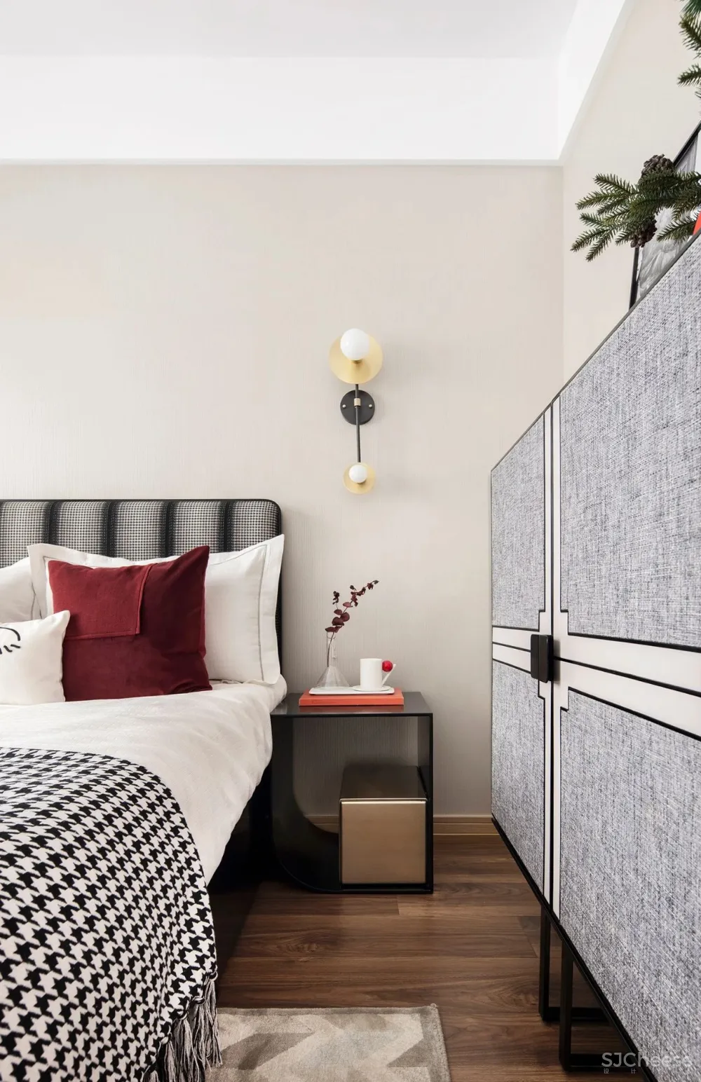 大朴-羽果设计丨现实中的乌托邦,西班牙热情红色的堡垒迷宫