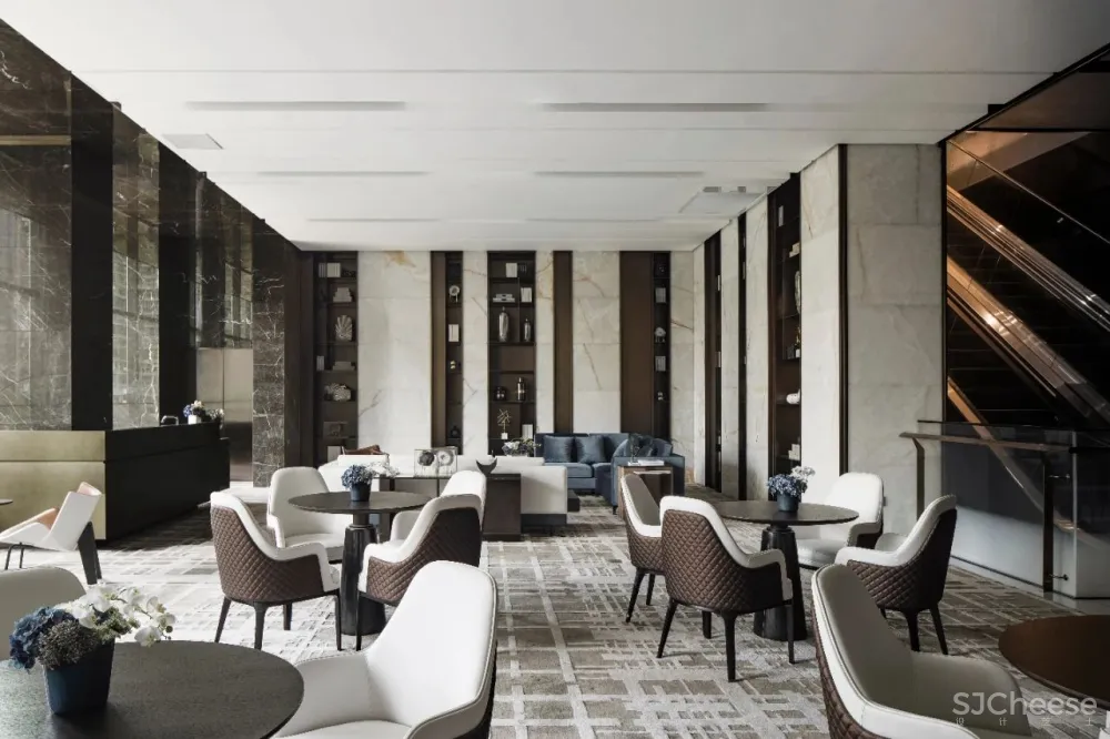 有序与无序之间的完美融合