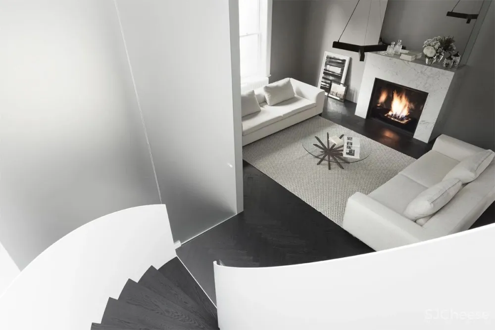 有色彩洁癖的设计师，设计的家居是什么样的？