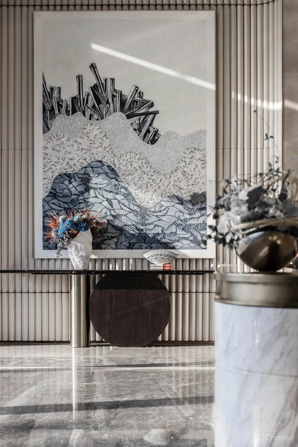 “半城山色半城湖” ,抒写一方精神文明