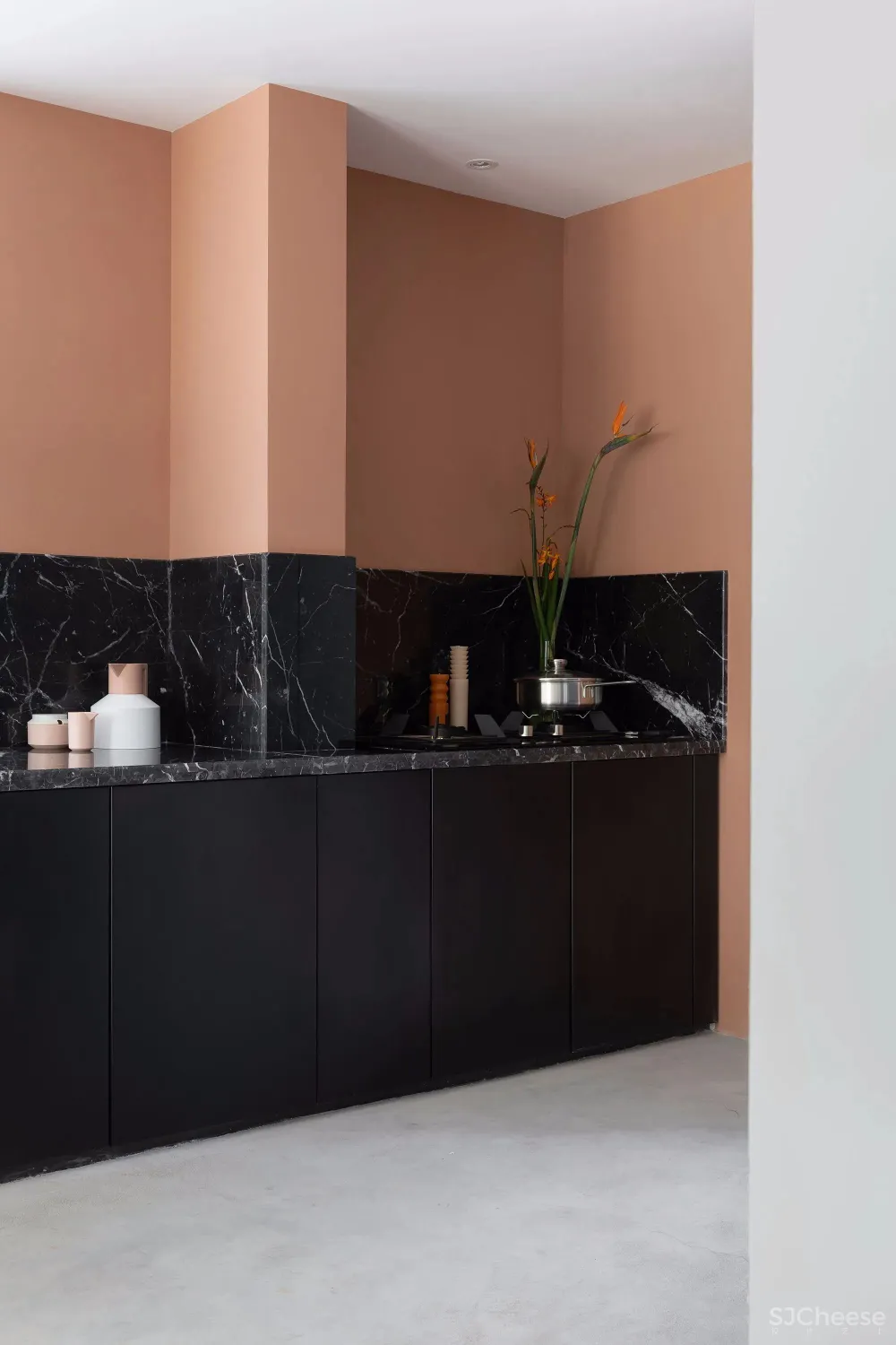 242㎡五室四卫，30种高级撞色，还有悬浮衣帽间 空中花园？！