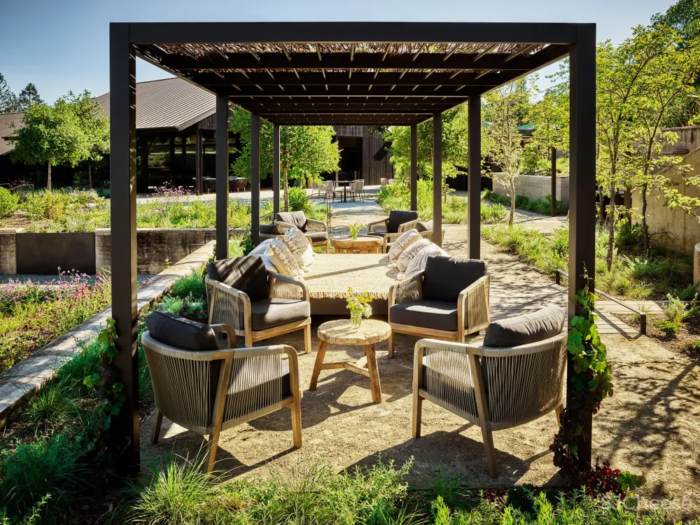 首发 | 加州的花卉酒庄以优雅的氛围拥抱大自然