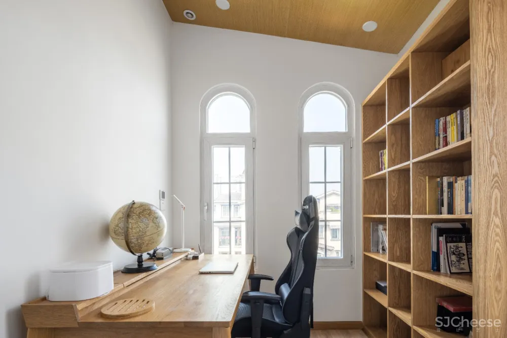 初一 | 超大露台+独立舞蹈室,最舒适的原木风别墅