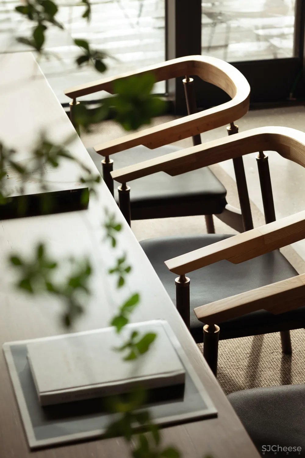 创新的设计就该打破常规,2020 年的售楼处都这样设计了