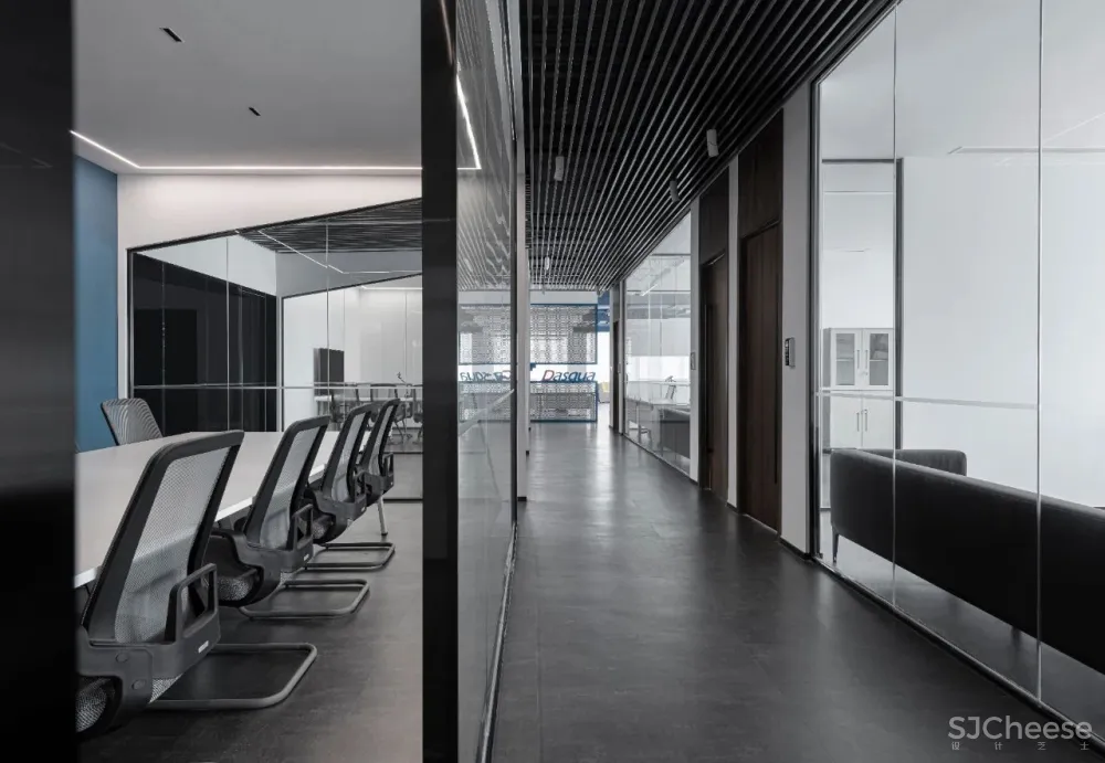 佳作 中英致造 × 意大利DASQUA中国总部办公室:场景的艺术