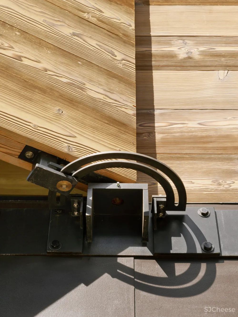 他设计的10栋别墅,每一个都“机关算尽”太酷了!