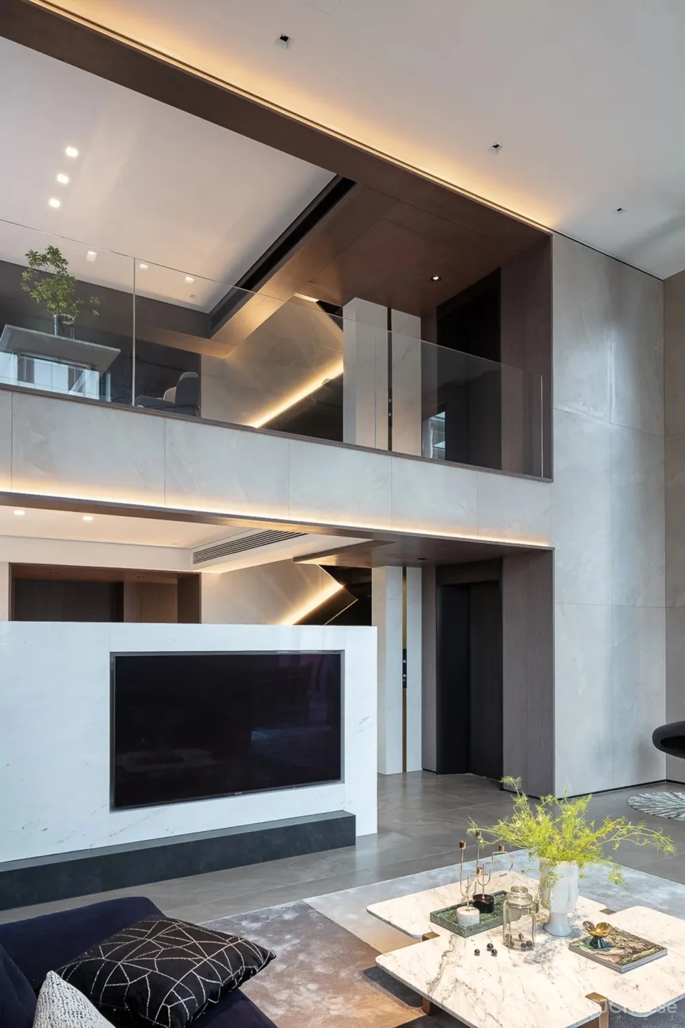 830㎡黑白四层独栋别墅,简约奢华彰显高级质感!