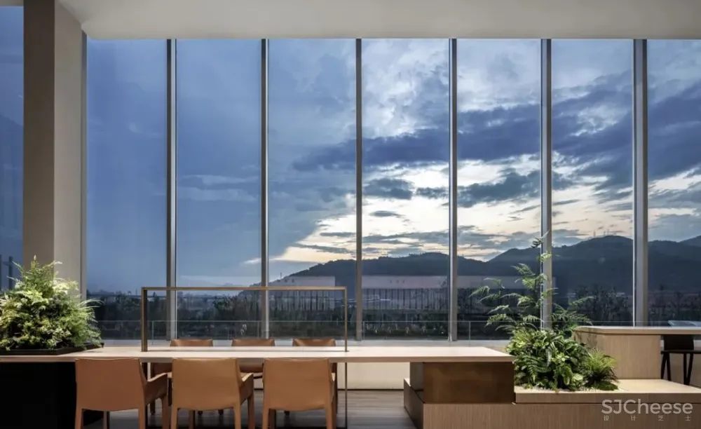 融创翡翠海岸城体验中心 栋三尺设计