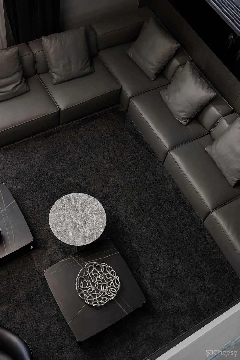 280㎡暗色系私宅,比“高级灰”更有格调!