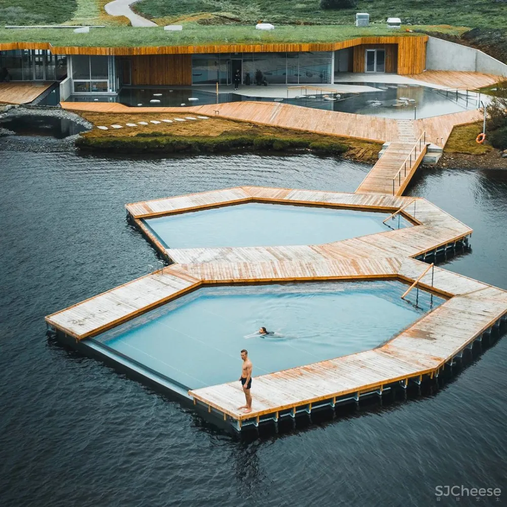 800年火山口的心灵治愈系酒店,全世界都来泡绝美蓝色温泉!