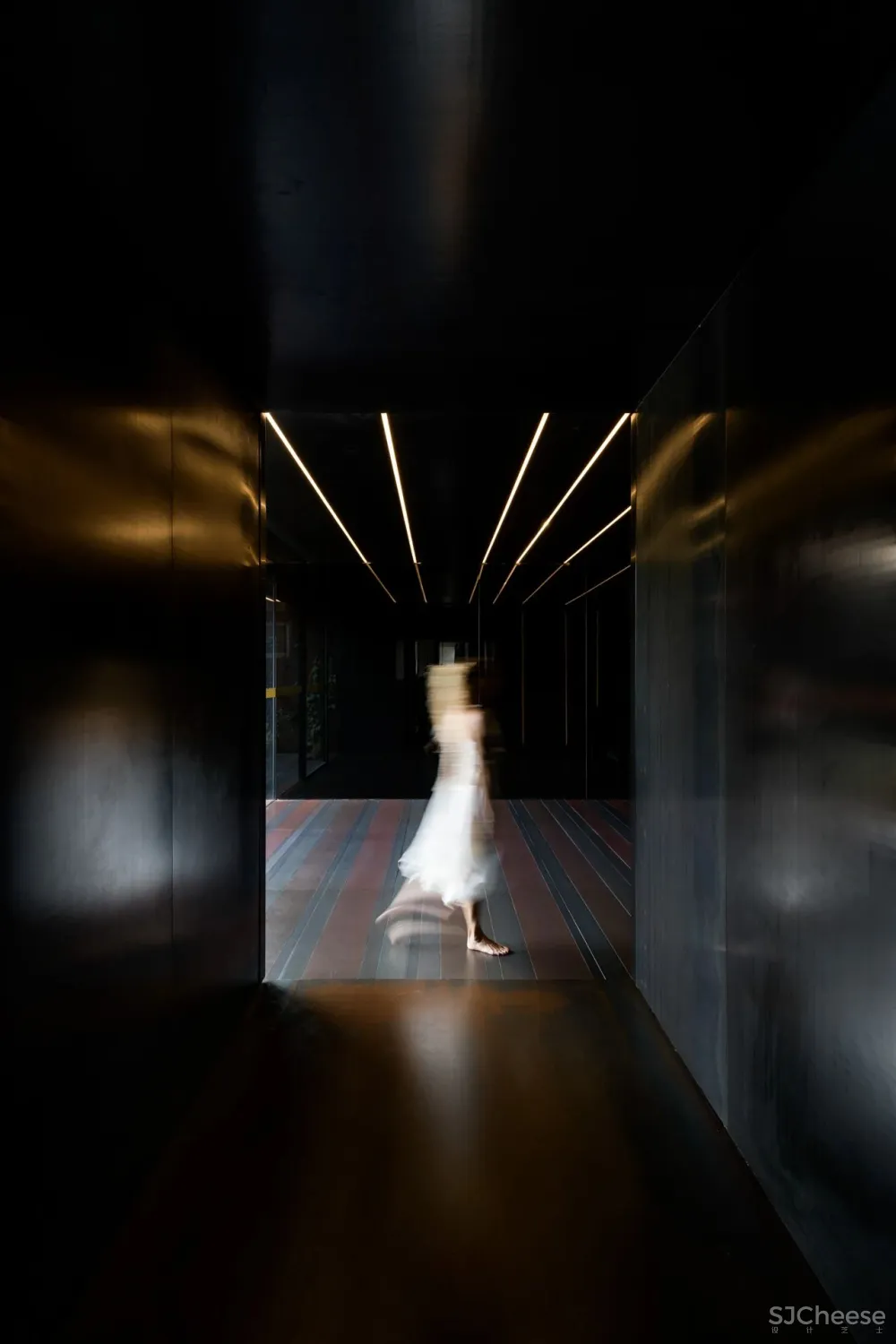 MMV arquitectos丨悬浮的盒子，葡萄牙