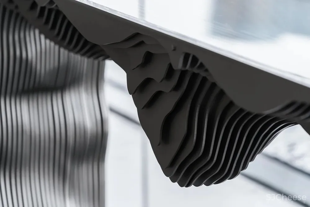 时代 光 静谧 美的内核