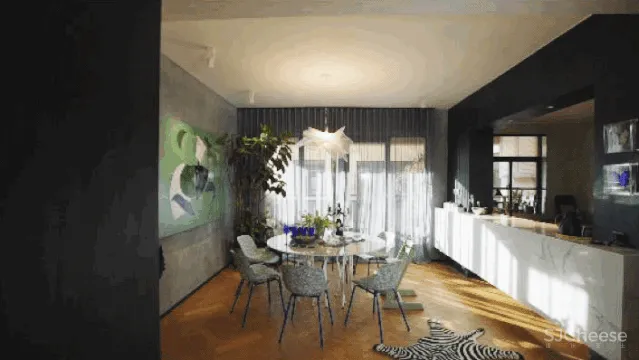 中产夫妇上海啃青菜,老家买豪宅:打飞的也要回去找快乐