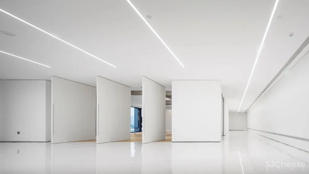 佳作 万境设计 × 凌笛OFFICE:极简办公空间的场所精神