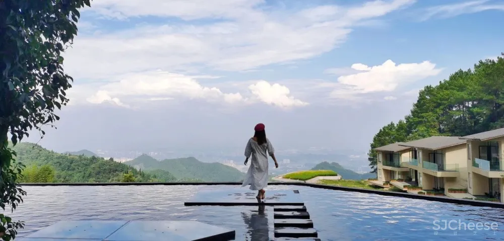 比清迈更清凉的同款田园生活!告别高温,不用防晒没有蚊虫,睡入云端的稻田之上!