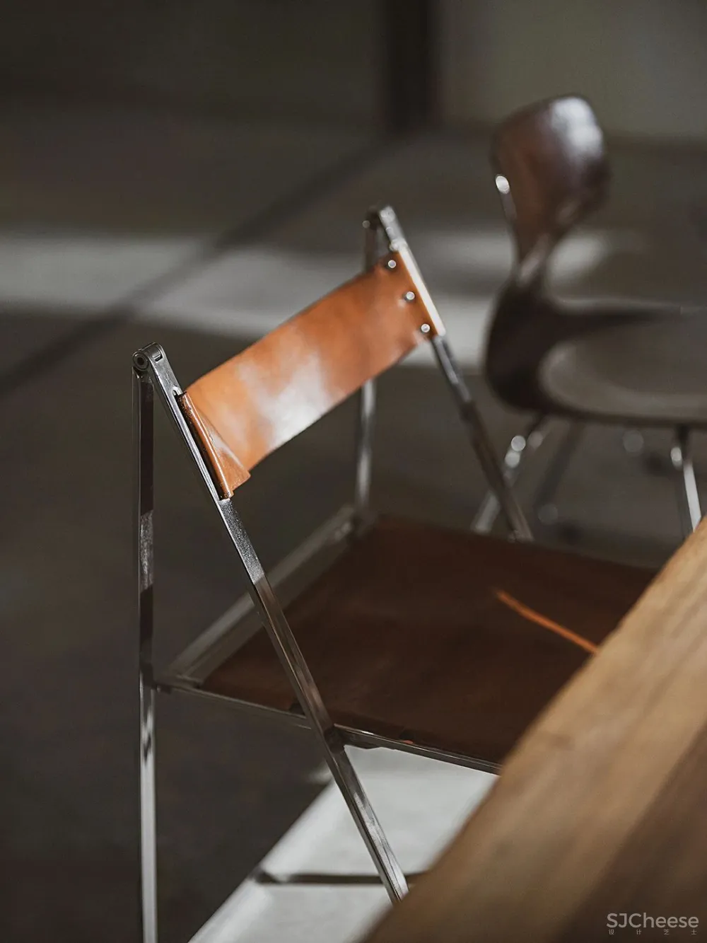 广州伶居侘寂风总部办公，旧得很高级！