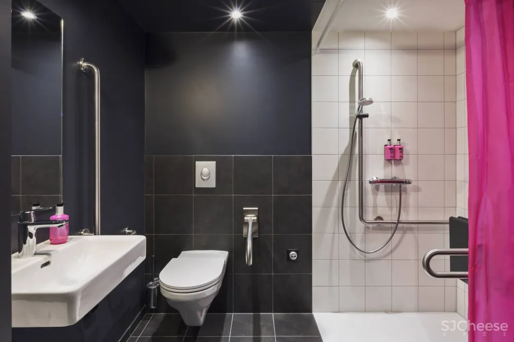 被称作「小W」的Moxy酒店,瑞士又开新店,外墙竟是预制模块,果然够潮