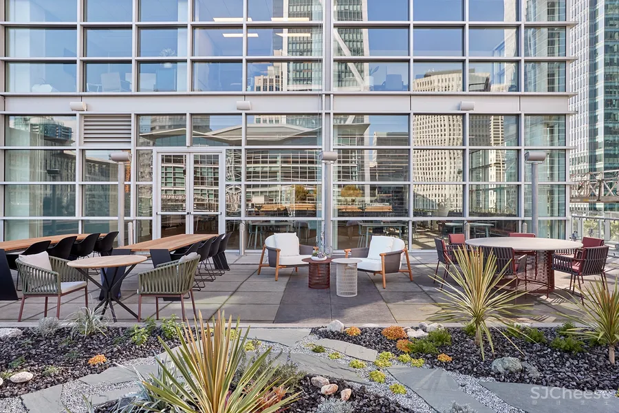 科技公司的总部大楼就是酷!每层楼都设计一个主题