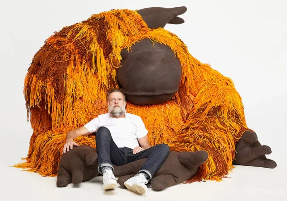 跨界狂人竟用茅草打造超级鸟巢住宅，这就是怪诞的野奢生活！